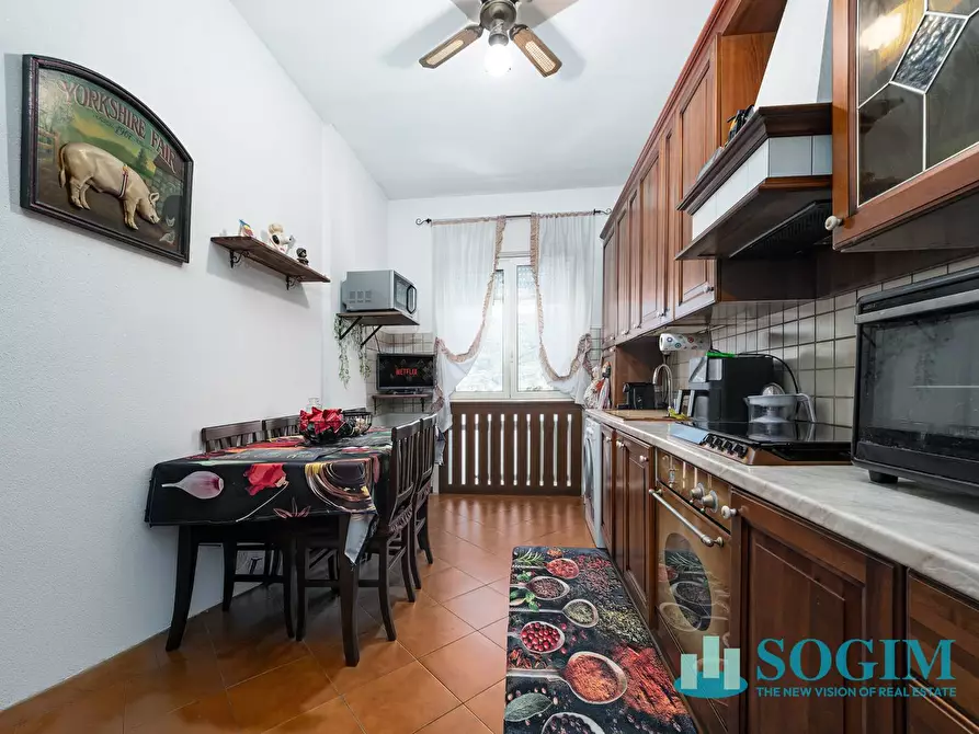 Immagine 3 di Appartamento in vendita  in Via Pio XI a Como