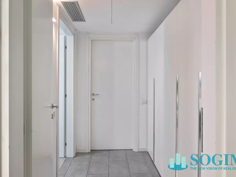 Immagine 12 di Appartamento in vendita  in Viale Sarca 326 a Milano