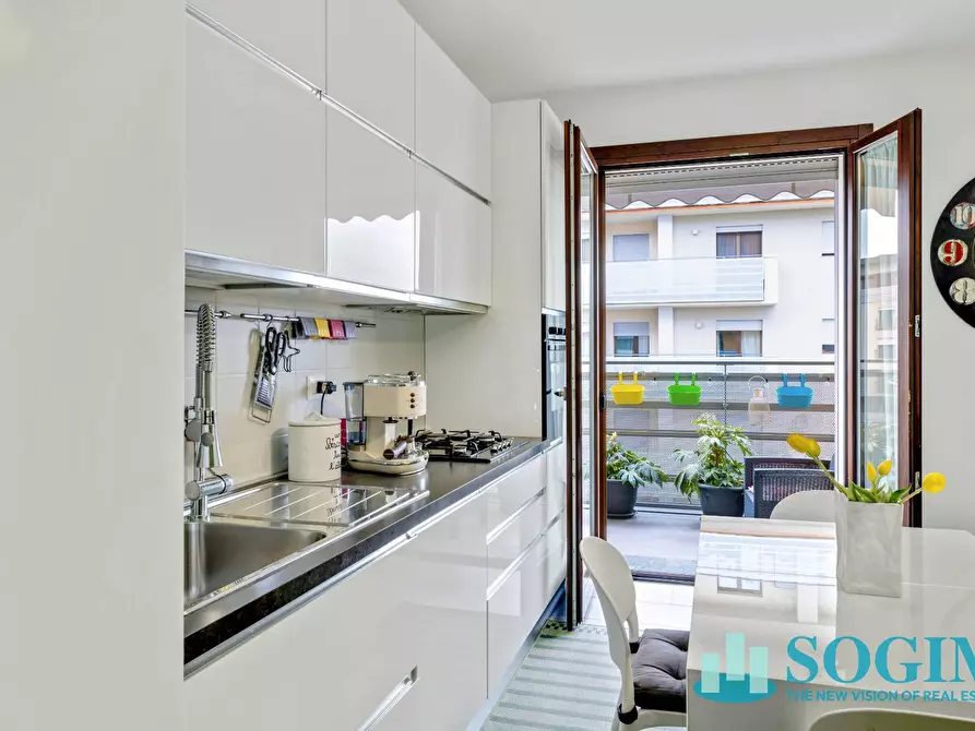 Immagine 26 di Appartamento in vendita  in Viale Sarca 326 a Milano
