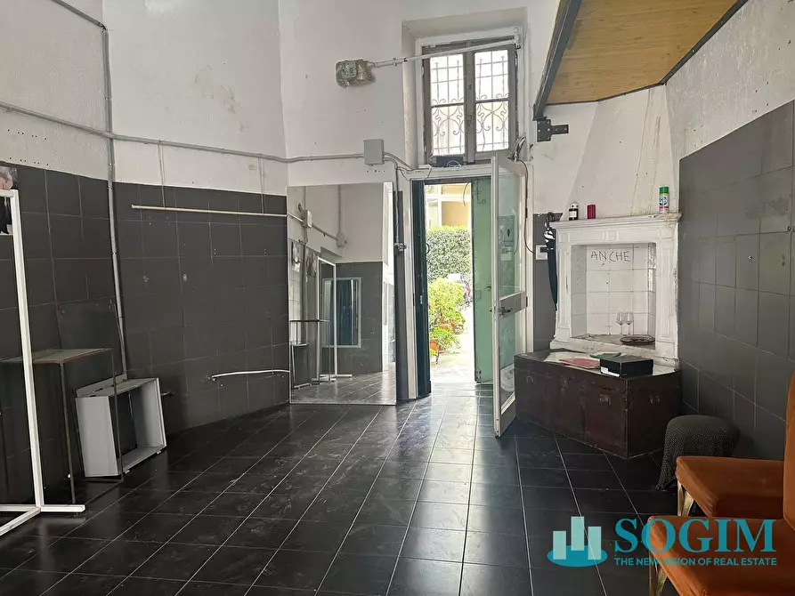 Immagine 4 di Negozio in affitto  in Via Luigi Porro Lambertenghi 17 a Milano