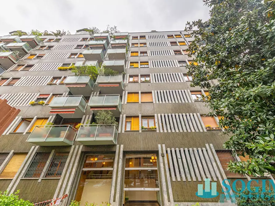 Immagine 2 di Appartamento in affitto  in via Morosini 41 a Milano