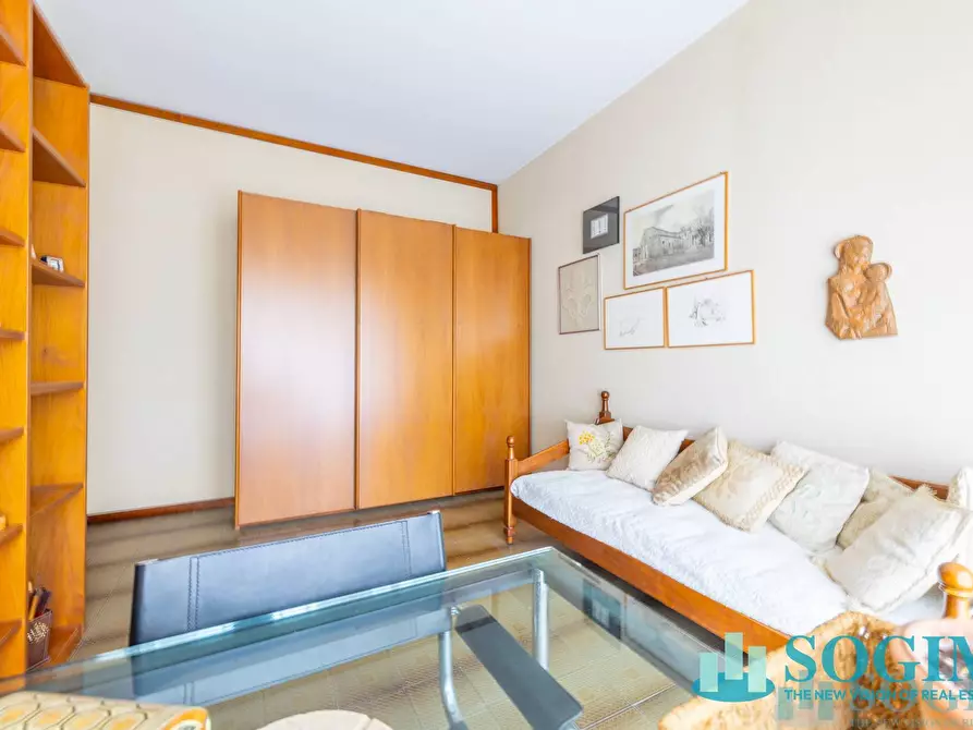 Immagine 23 di Appartamento in affitto  in via Morosini 41 a Milano