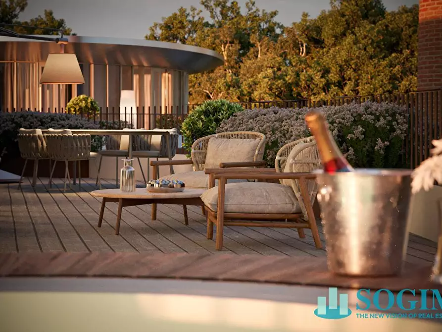 Immagine 11 di Appartamento in vendita  in Viale Cesare Battisti 40 a Monza