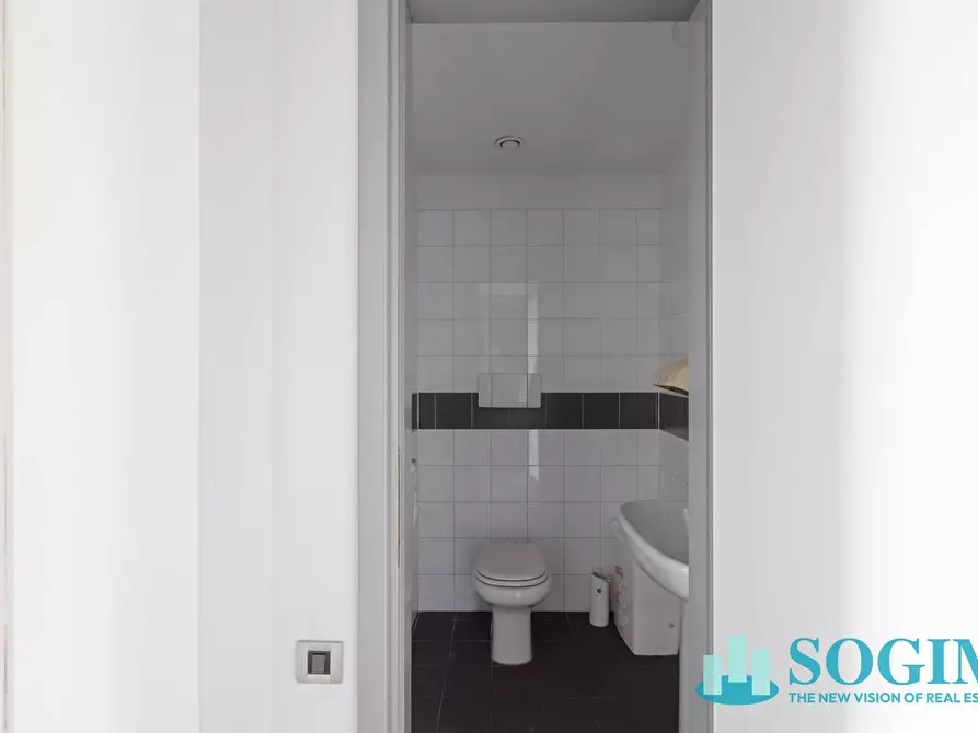 Immagine 7 di Ufficio in vendita  in Torri Bianche 1 a Vimercate