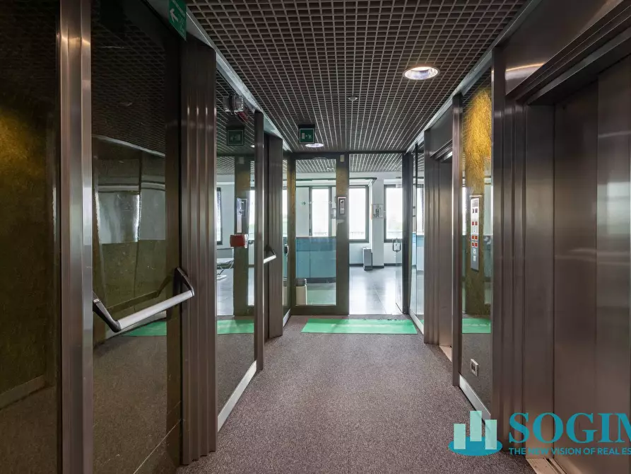 Immagine 26 di Ufficio in vendita  in Torri Bianche 1 a Vimercate