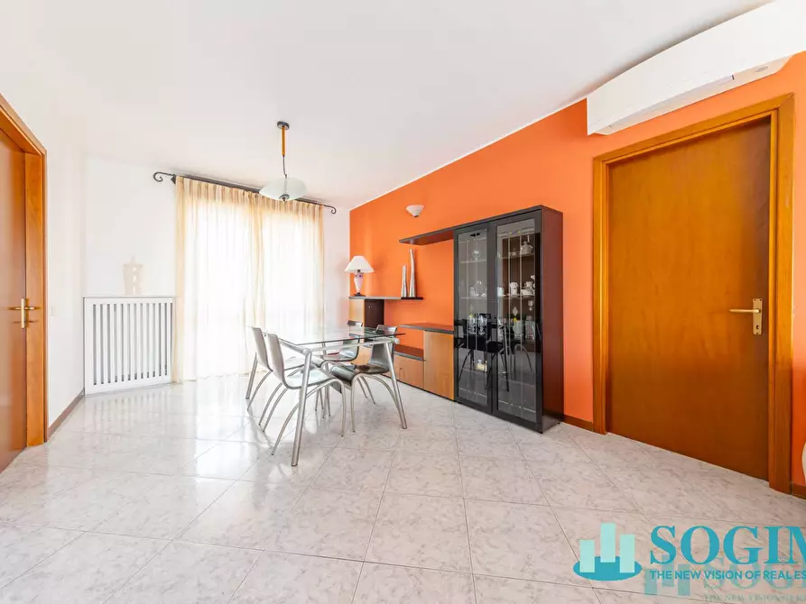 Immagine 5 di Appartamento in affitto  in via Gianluigi Banfi 9 a Milano