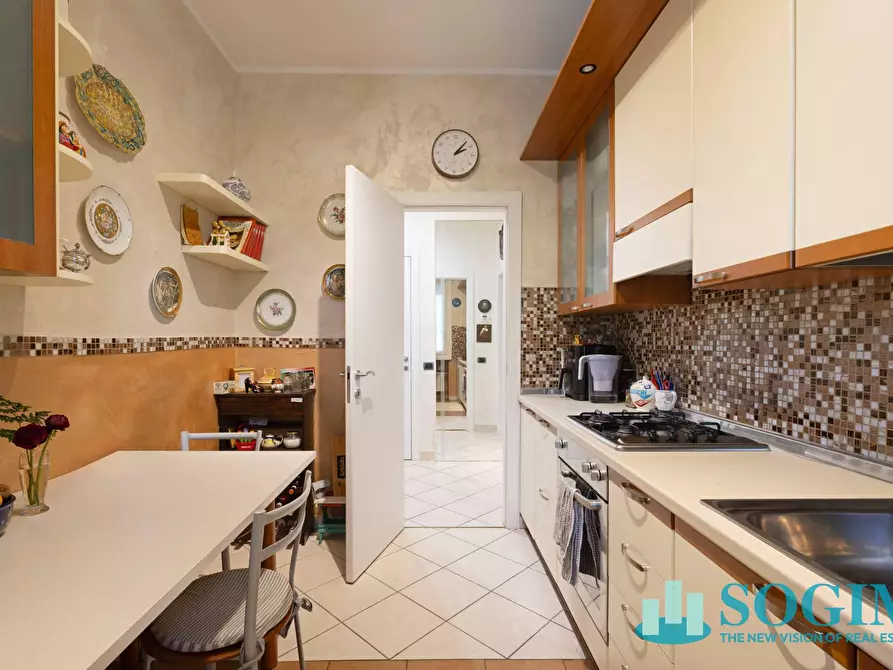 Immagine 8 di Appartamento in vendita  in Via Visconti di Modrone 31 a Macherio