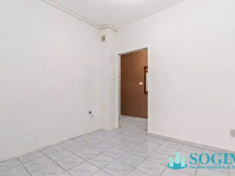 Immagine 19 di Appartamento in vendita  in Via Cilea 8 a Pioltello