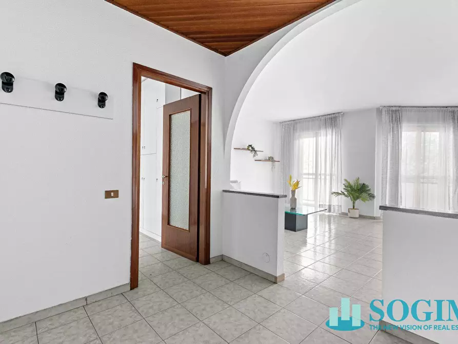 Immagine 16 di Appartamento in vendita  in Via Monte Gran Sasso 53 a Cinisello Balsamo