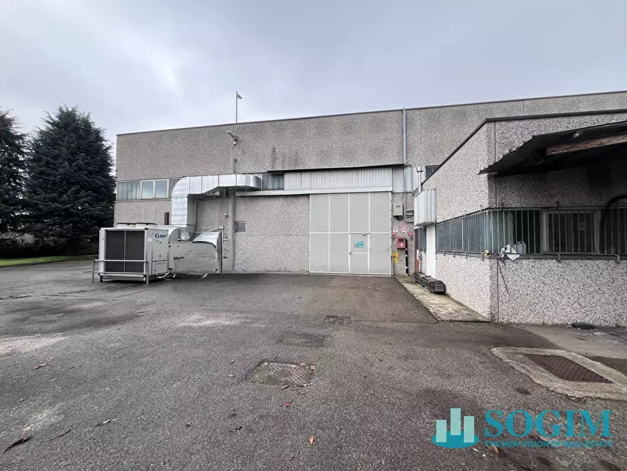 Immagine 2 di Capannone industriale in vendita  in Via Galvani a Assago