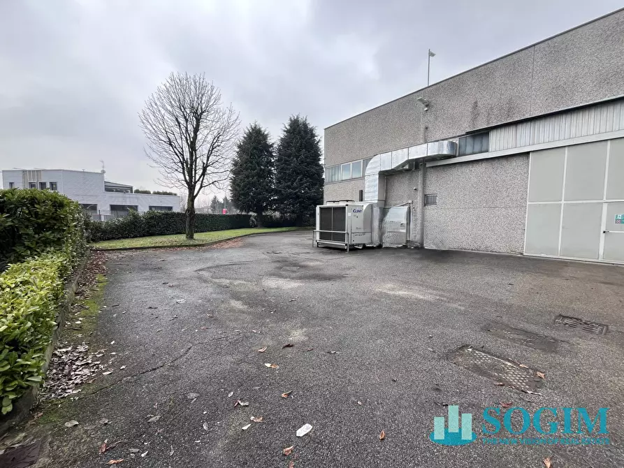 Immagine 5 di Capannone industriale in vendita  in Via Galvani a Assago