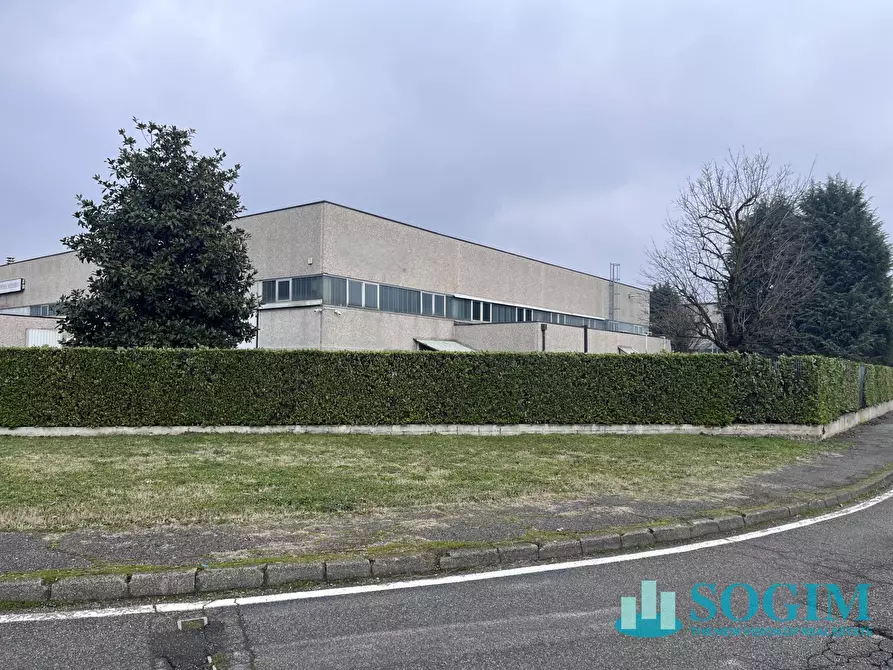 Immagine 15 di Capannone industriale in vendita  in Via Galvani a Assago