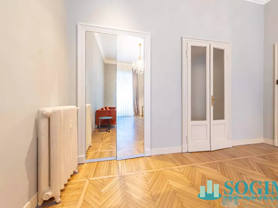 Immagine 8 di Appartamento in vendita  in via Enrico Besana 9 a Milano