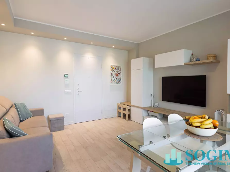 Immagine 3 di Appartamento in vendita  in Copernico 43 a Cologno Monzese