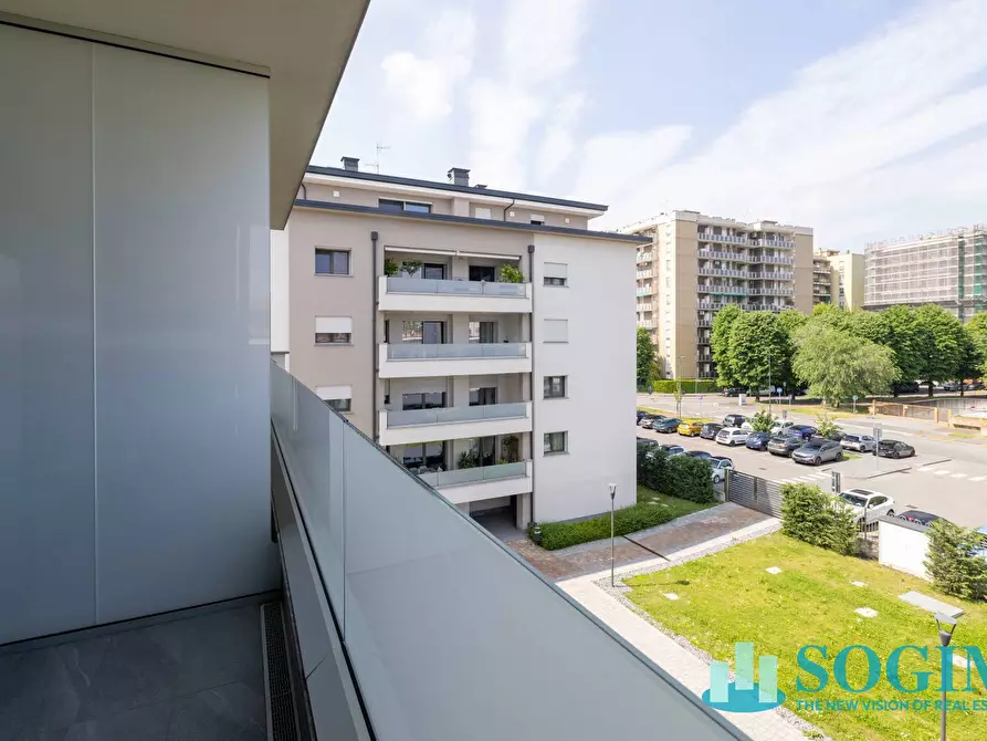 Immagine 9 di Appartamento in vendita  in Copernico 43 a Cologno Monzese