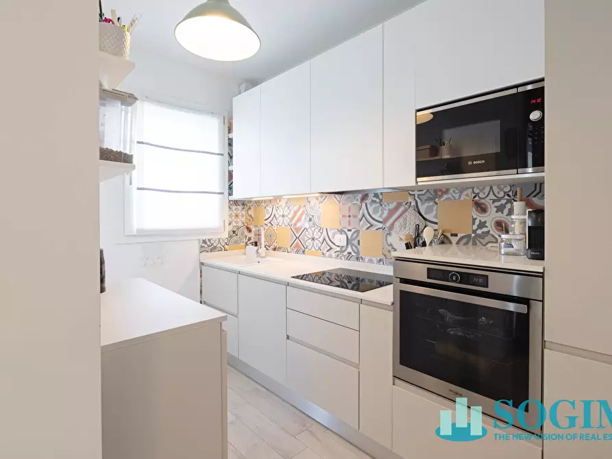 Immagine 12 di Appartamento in vendita  in Copernico 43 a Cologno Monzese