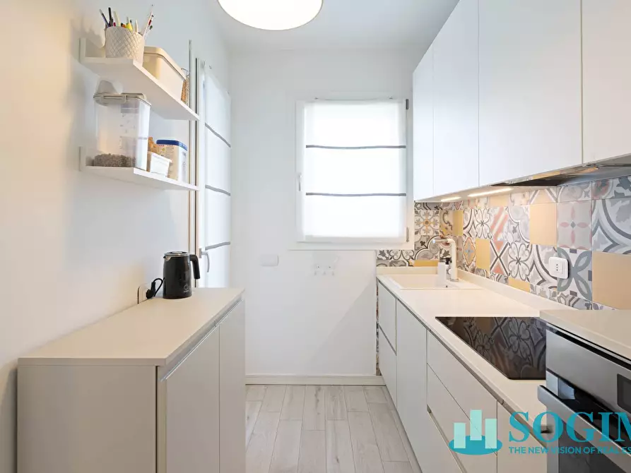 Immagine 13 di Appartamento in vendita  in Copernico 43 a Cologno Monzese