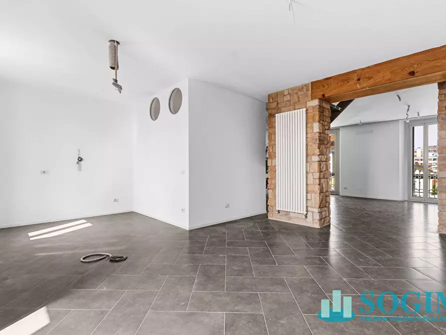 Immagine 8 di Appartamento in vendita  in Via Pericle 16 a Milano