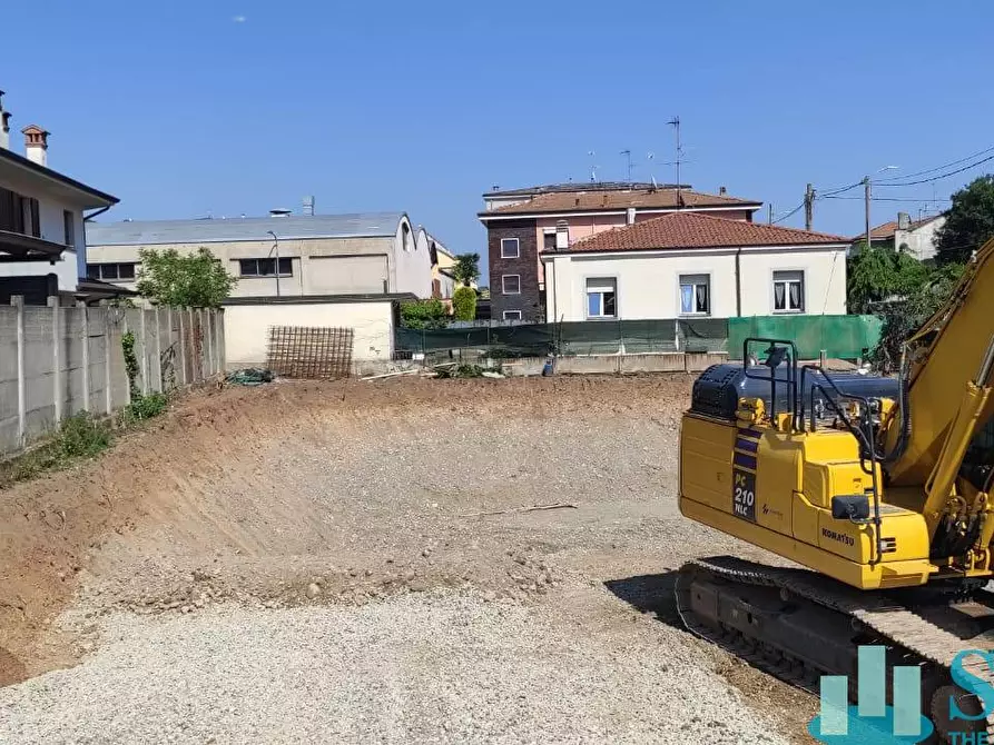 Immagine 19 di Appartamento in vendita  in Via Annone snc a Monza