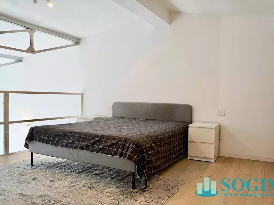 Immagine 20 di Appartamento in affitto  in VIA ALZAIA NAVIGLIO GRANDE 190 a Milano