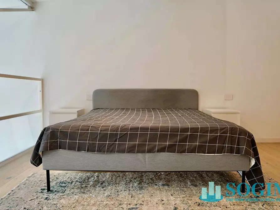 Immagine 21 di Appartamento in affitto  in VIA ALZAIA NAVIGLIO GRANDE 190 a Milano