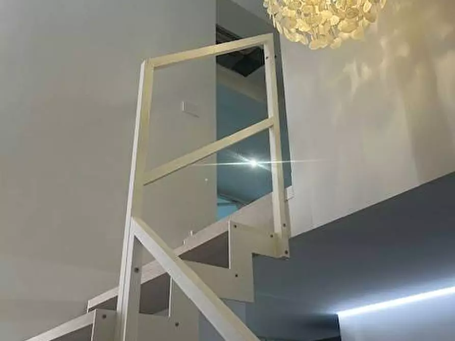 Immagine 19 di Appartamento in affitto  in VIA ALZAIA NAVIGLIO GRANDE 190 a Milano