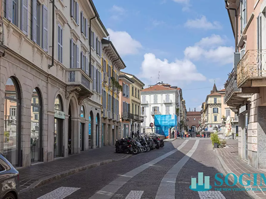 Immagine 30 di Appartamento in vendita  in Via Vittorio Emanuele II 26 a Monza