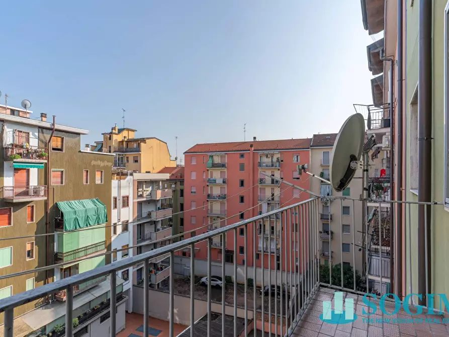 Immagine 14 di Appartamento in affitto  in Via Modena 54 a Sesto San Giovanni