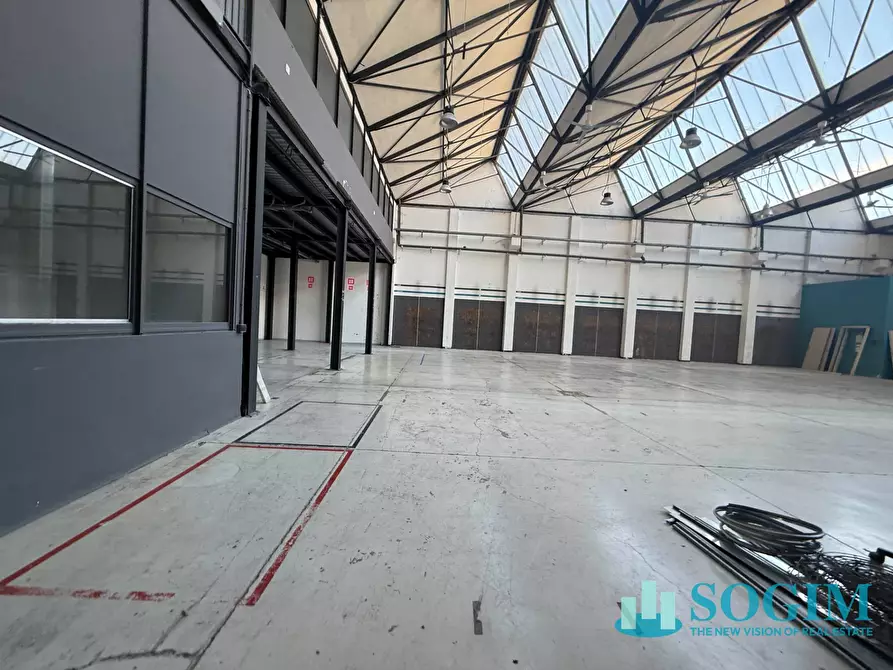 Immagine 13 di Capannone industriale in vendita  a Sesto San Giovanni
