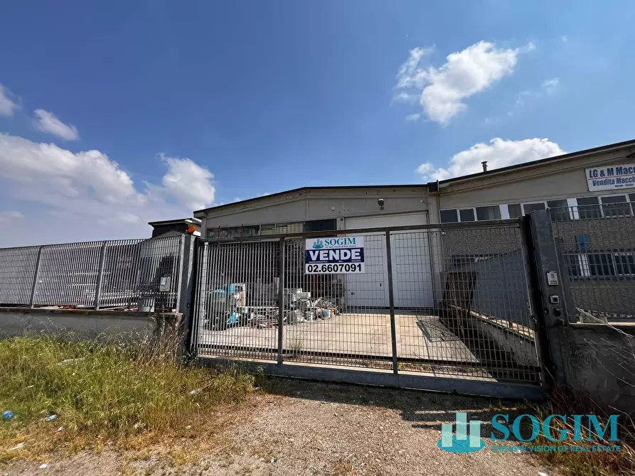 Immagine 6 di Capannone industriale in vendita  a Albuzzano