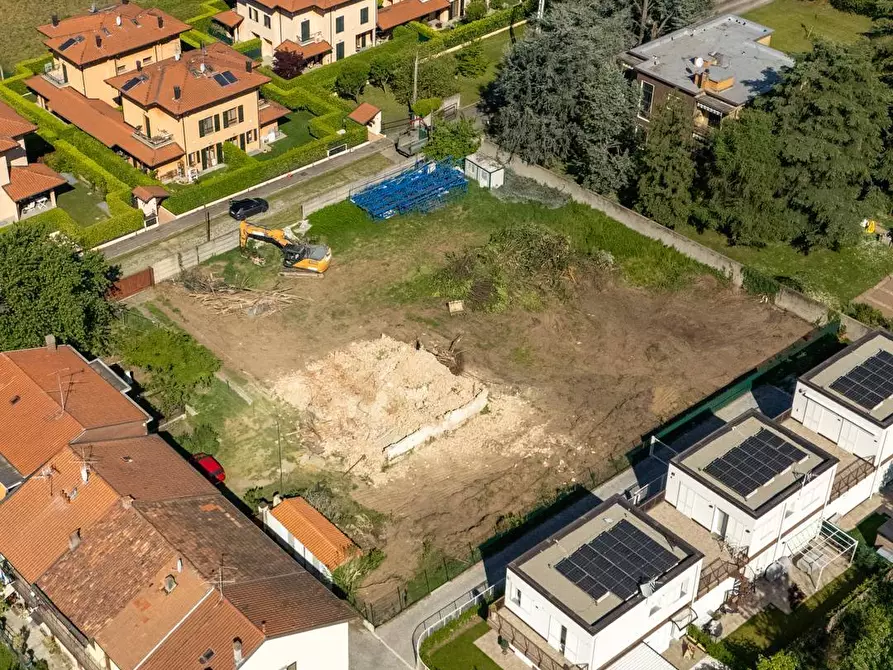 Immagine 29 di Villa in vendita  in Via Marelli 50 a Monza