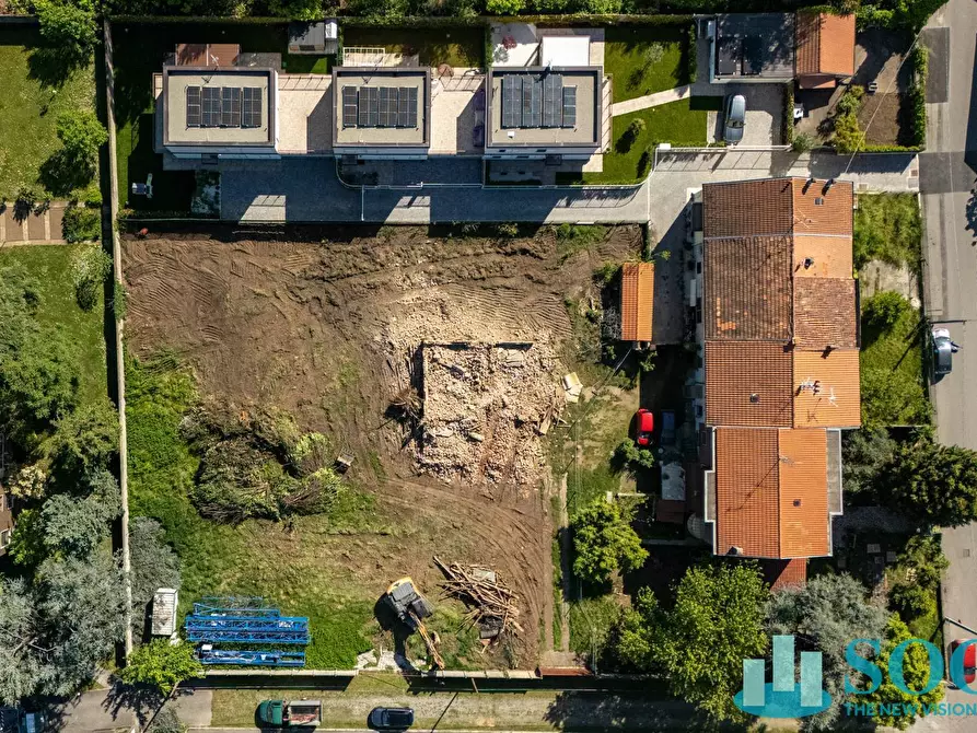 Immagine 26 di Villa in vendita  in Via Marelli 50 a Monza