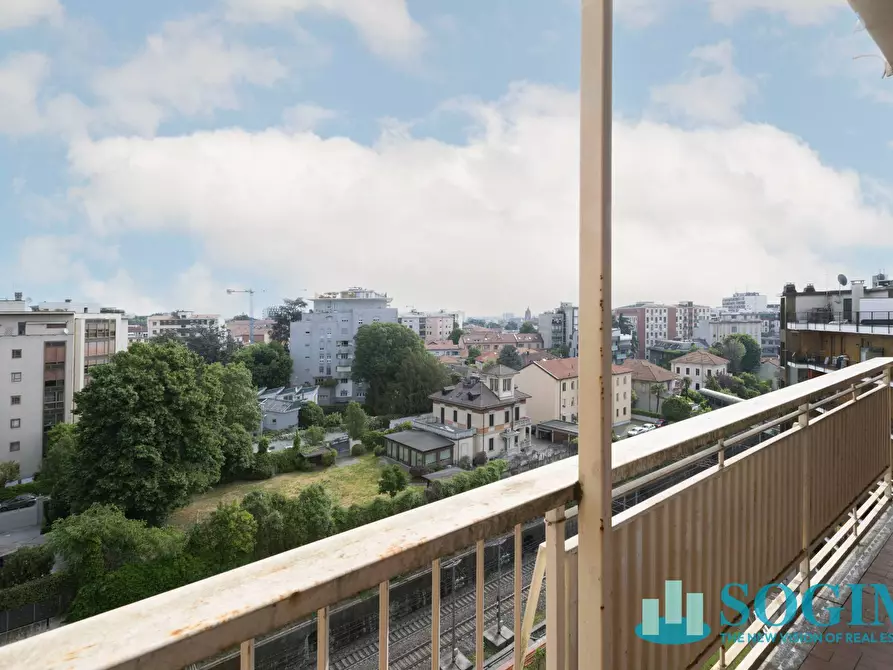Immagine 14 di Appartamento in vendita  in Via San Gottardo 66 a Monza