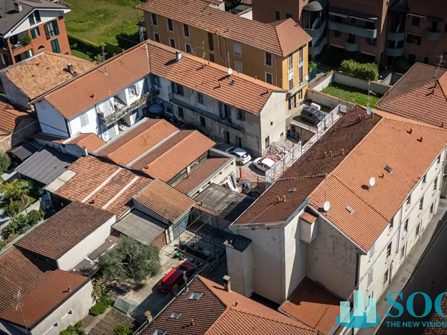 Immagine 22 di Loft/Open space in vendita  in Via Col di Lana 10 a Monza