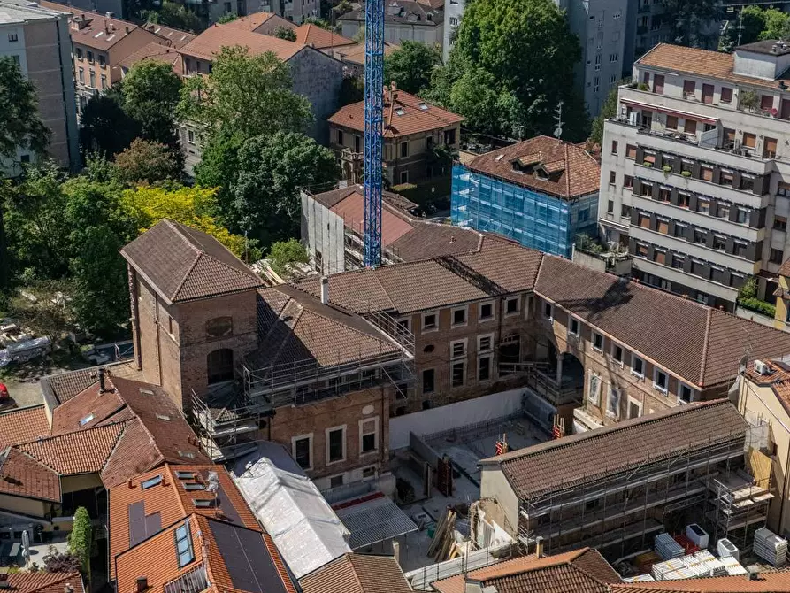 Immagine 40 di Appartamento in vendita  in Via Manzoni 5/7 a Monza