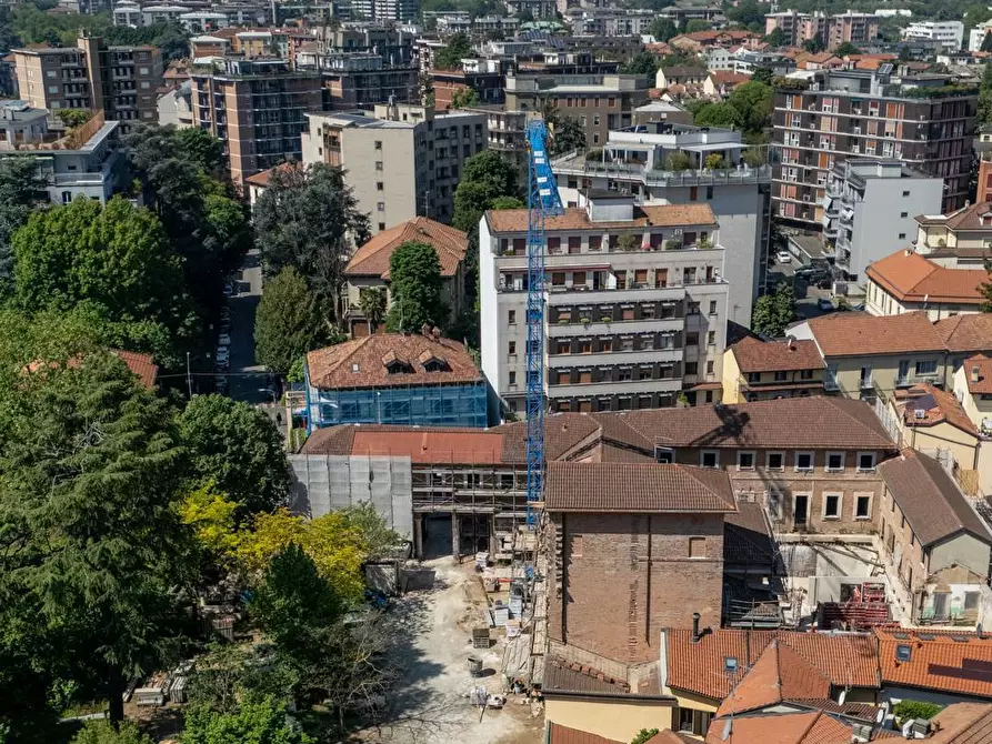 Immagine 39 di Appartamento in vendita  in Via Manzoni 5/7 a Monza