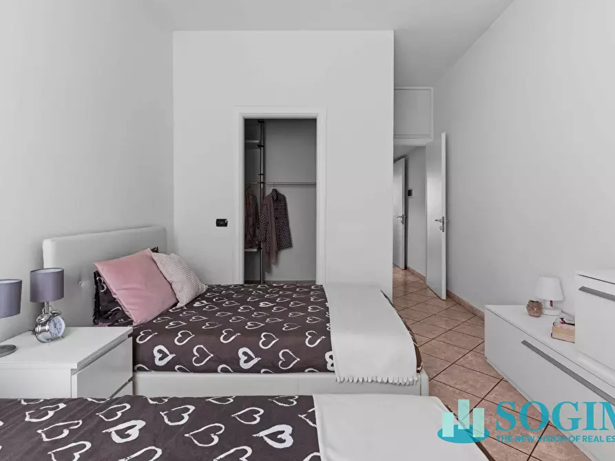 Immagine 16 di Appartamento in vendita  in viale assunta 42 a Cernusco Sul Naviglio