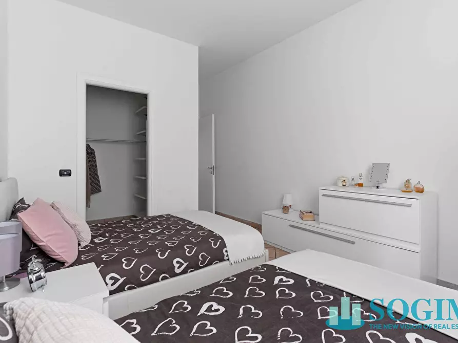 Immagine 17 di Appartamento in vendita  in viale assunta 42 a Cernusco Sul Naviglio