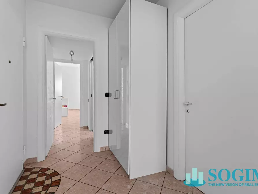Immagine 20 di Appartamento in vendita  in viale assunta 42 a Cernusco Sul Naviglio