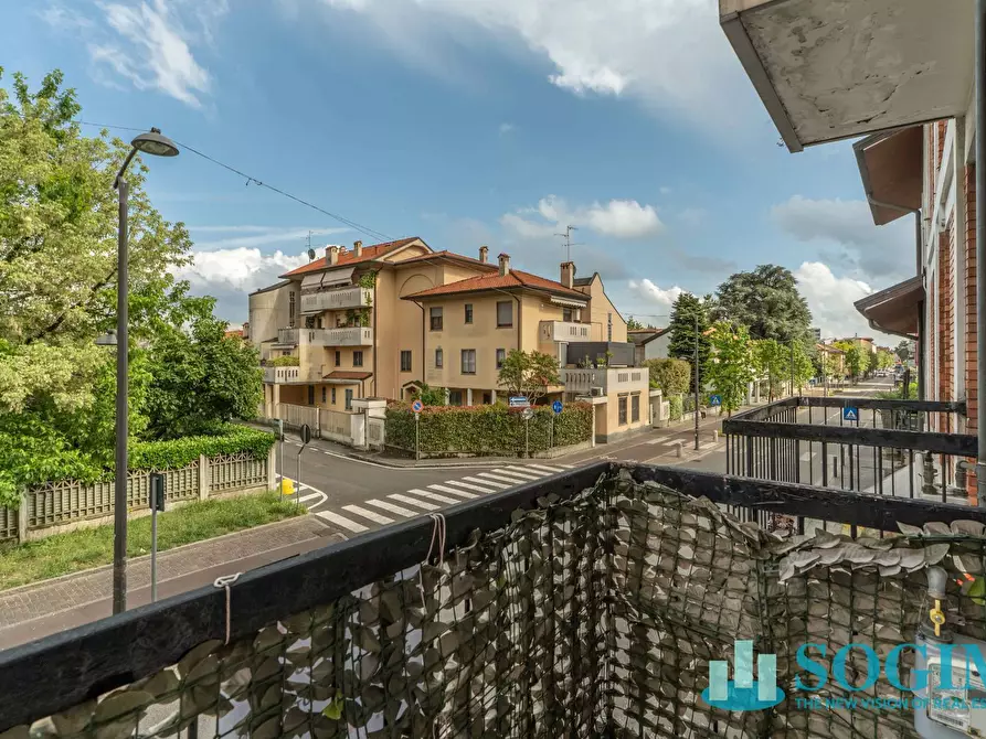 Immagine 24 di Appartamento in vendita  in viale assunta 42 a Cernusco Sul Naviglio