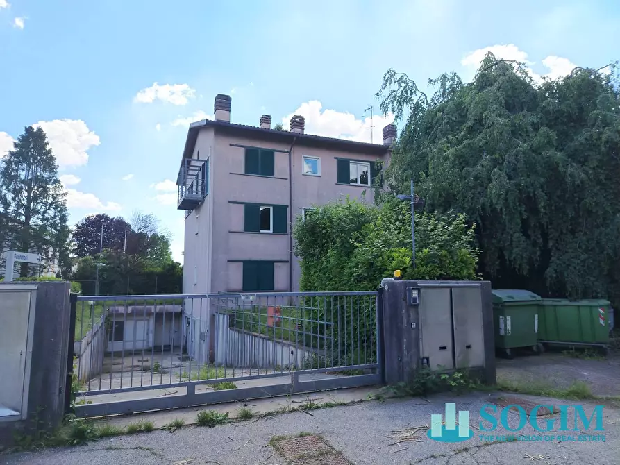 Immagine 19 di Palazzo in vendita  in Via Madonna 10 a Solbiate Con Cagno