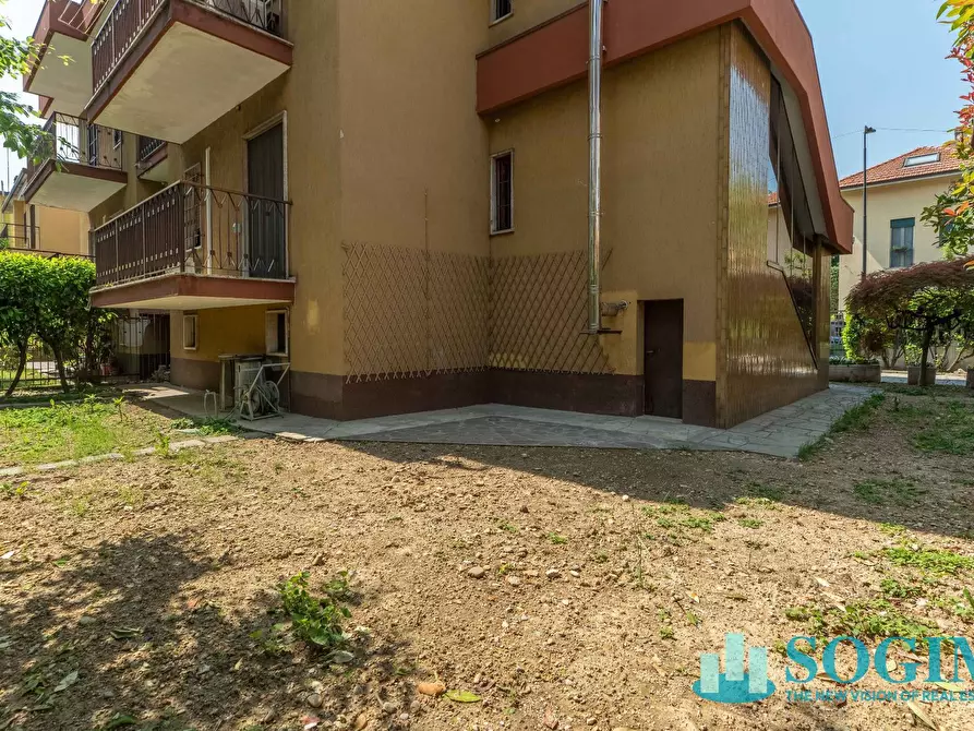 Immagine 51 di Appartamento in vendita  in Via Cardinale Schuster 17 a Cinisello Balsamo