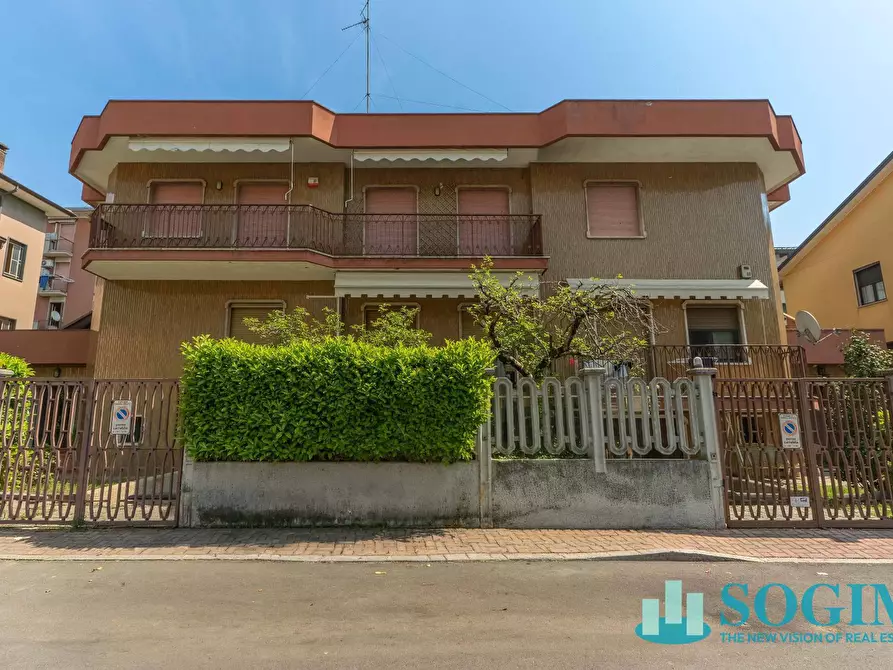 Immagine 52 di Appartamento in vendita  in Via Cardinale Schuster 17 a Cinisello Balsamo