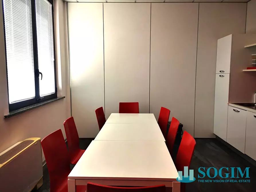 Immagine 4 di Ufficio in affitto  in Via Monsignor Colombo 47 a Legnano