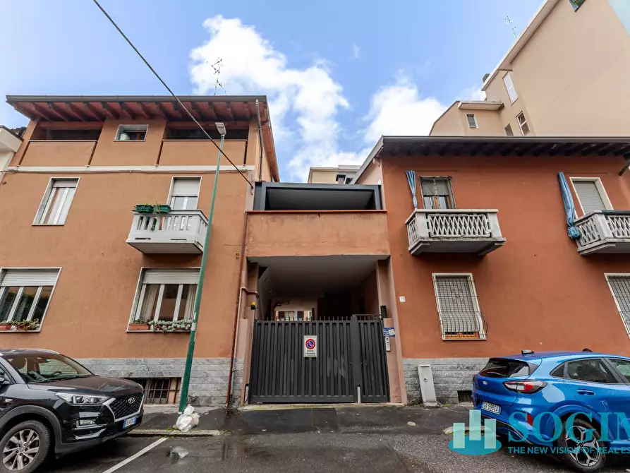 Immagine 39 di Appartamento in vendita  in VIA LEONARDO DA VINCI 73 a Sesto San Giovanni