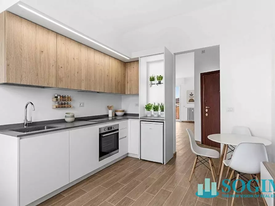 Immagine 7 di Appartamento in vendita  in Via Val Lagarina 73 a Milano