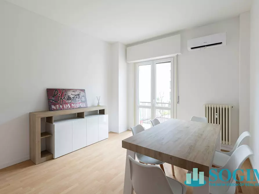 Immagine 13 di Appartamento in affitto  in Via Dante 28 a Monza