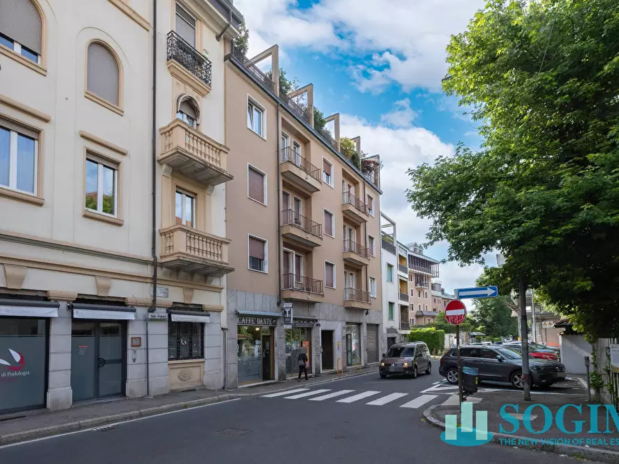 Immagine 27 di Appartamento in affitto  in Via Dante 28 a Monza