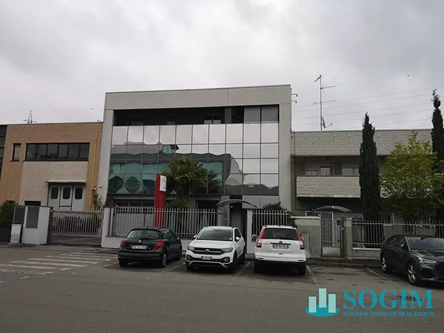Immagine 10 di Capannone industriale in vendita  in via Fortuzzi 22 a Bovisio-Masciago