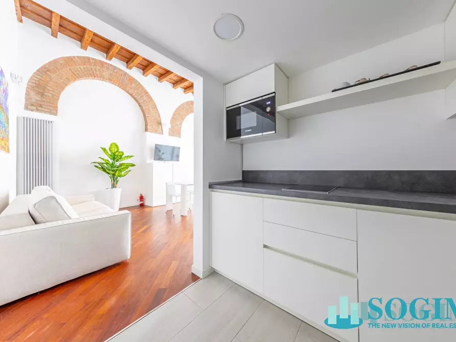 Immagine 9 di Loft/Open space in vendita  in Via Ascanio Sforza 9 a Milano
